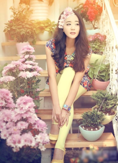 海陆最新花漾写真 迷蒙眼神荡漾暖意