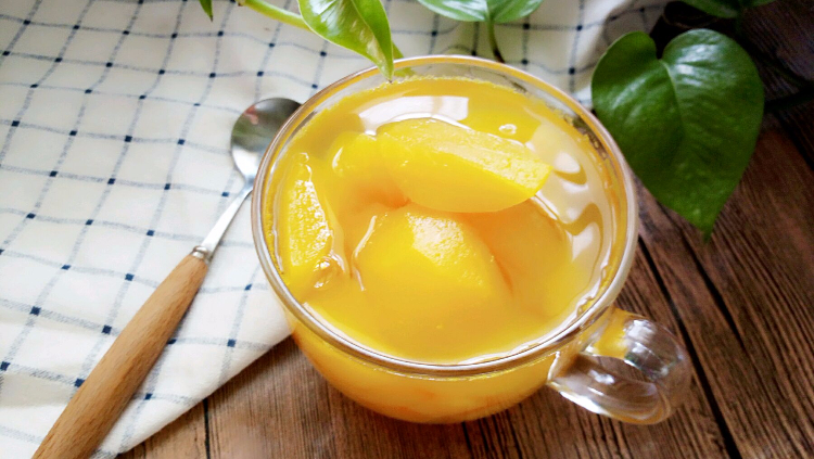 黄桃营养丰富，夏日吃补充维生素，清凉解渴！