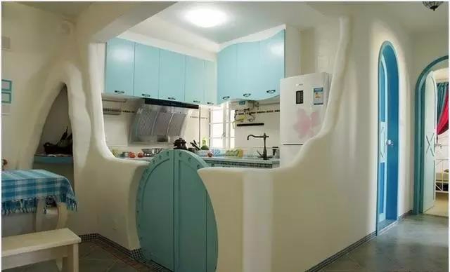 浪漫优雅神秘的蓝色风，放在厨房太合适了！