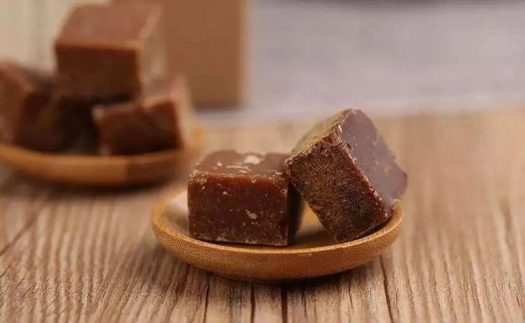 红糖也有假？说好的养姨妈，吃的别都是工业糖