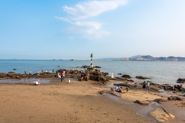 福建一座小岛，不足2平方公里，一年游客千万人