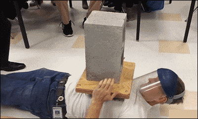 偶像剧都流行这么装逼了？