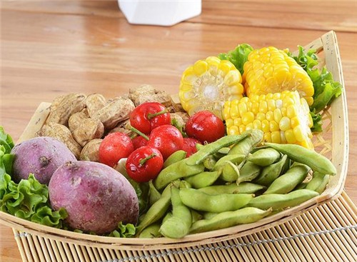 如何控制高血压 降压食物有这些