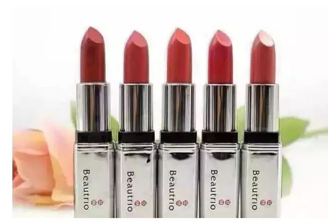 口红吃了对身体有害吗