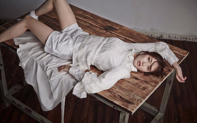 江疏影文艺写真