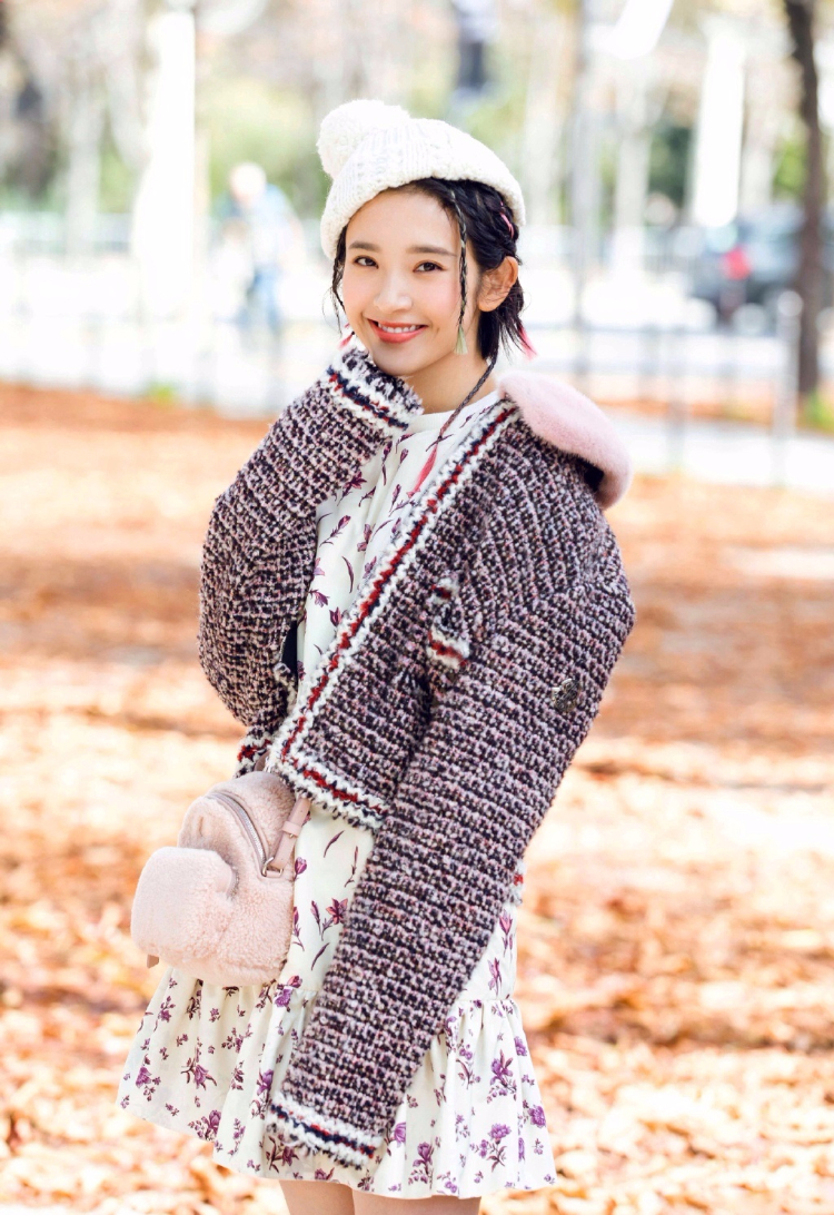 唐艺昕巴黎大片 甜美小清新少女气息