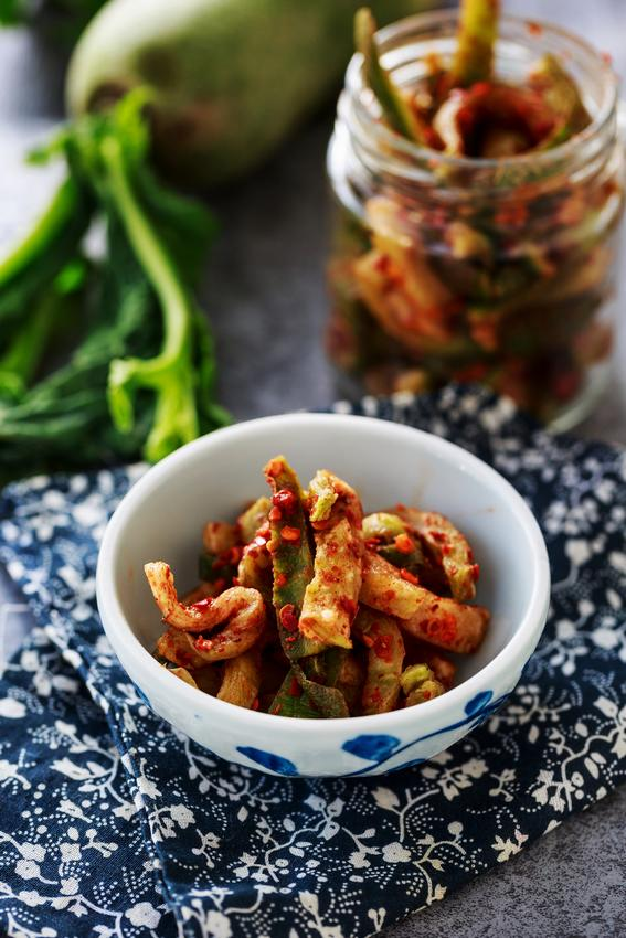 自制萝卜干咸菜小窍门，加一点这个两天就入味