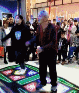 很酷炫的自行车嘛，就是有点慢