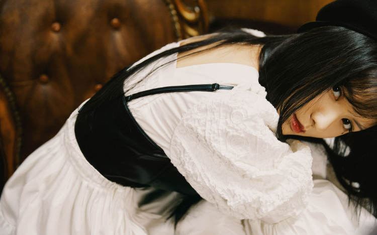 张予曦复古风情