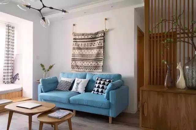 70㎡原木自然风，简单而又舒适，就是小户型需要的！