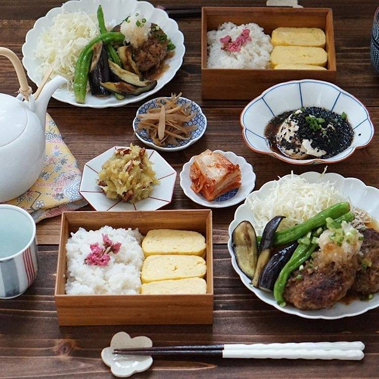 一房两人三餐四季，最理想的生活不过如此