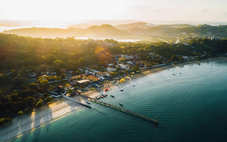 超美蓝色海滨风景