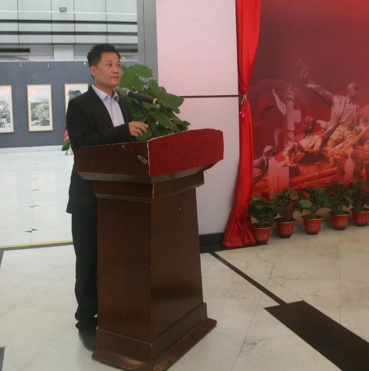 缅怀革命先烈 弘扬苏区革命精神 "茂芝会议"召开92周年美术展在潮州举行