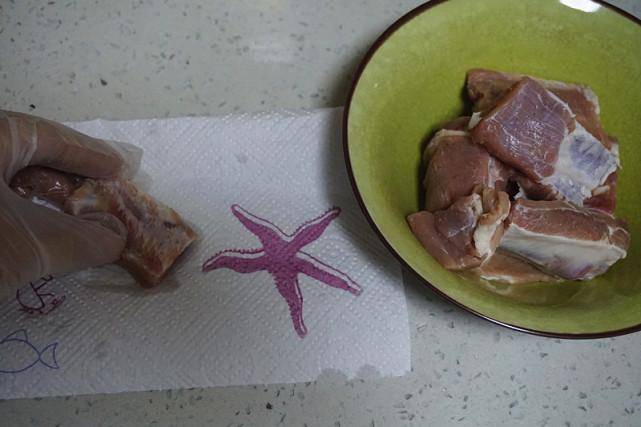 排骨轻食新做法，不放一滴油，不等主食上桌就直接被抢光