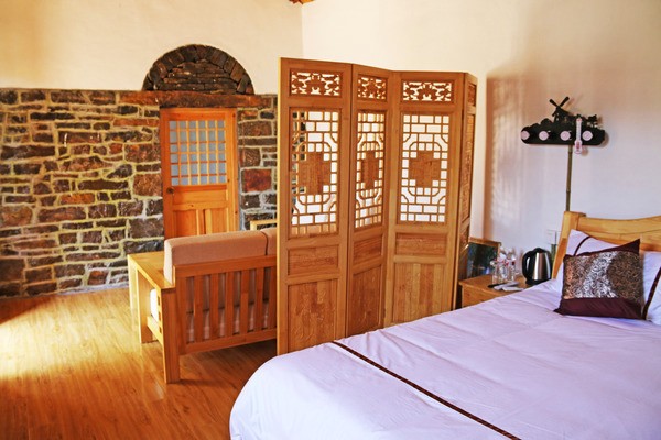 清风明月氤氲生，崮海连波石棚盛