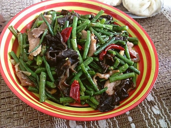 炒豇豆角用焯水吗