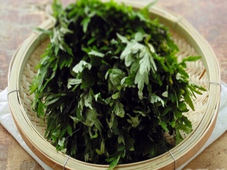 艾叶泡脚的方法