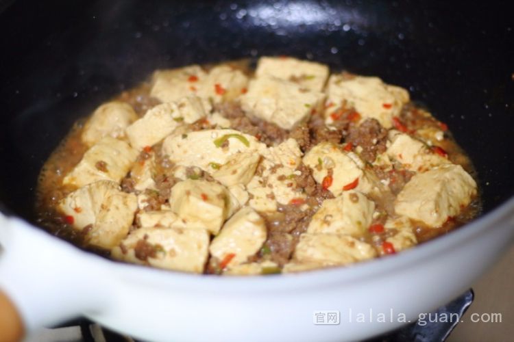 豆腐这么做，又好吃又下饭，常吃还能促进孩子的骨骼生长