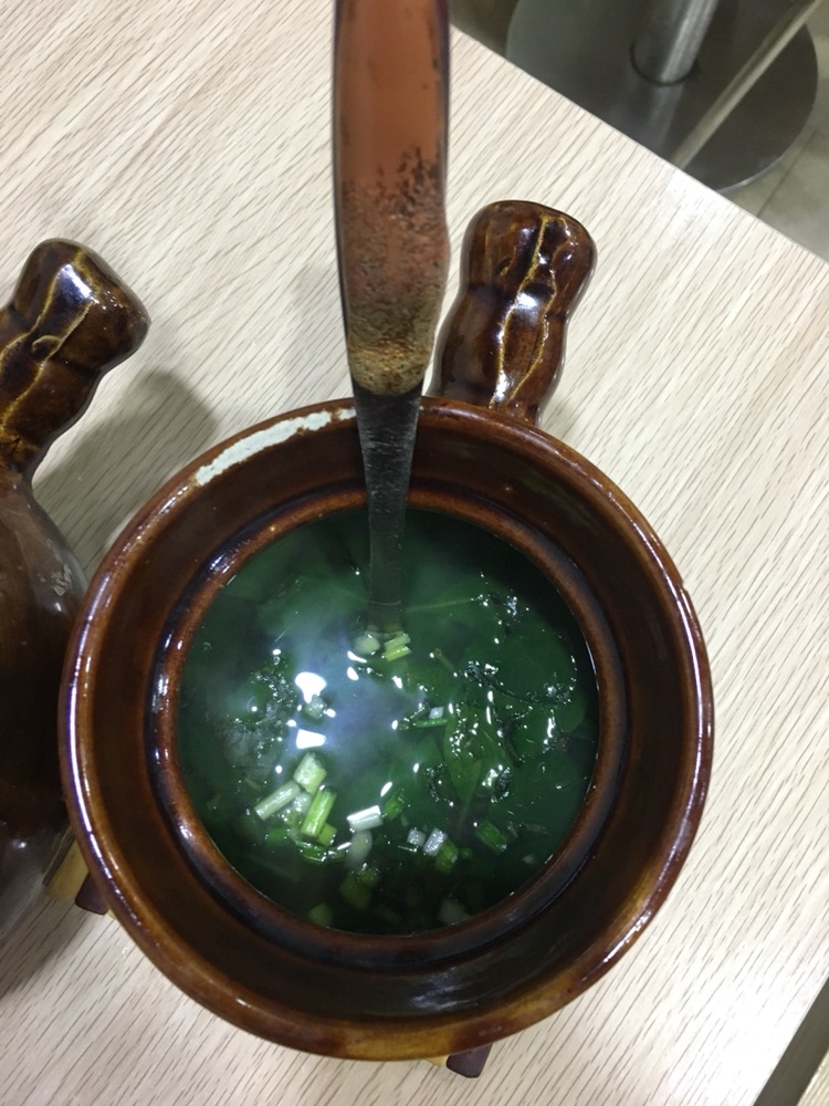 中华美食历史悠久，砂锅粥系为中华美食经典，与其他美食文化一样极富传奇