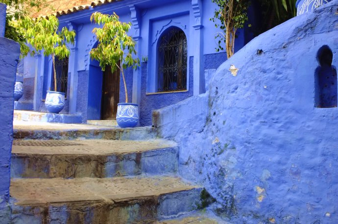 梦幻般的蓝色小城舍夫沙万