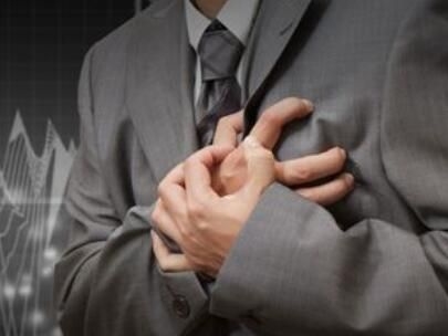 深呼吸时左胸痛怎么办