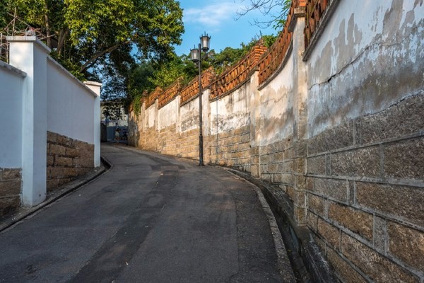 福建一座小岛，不足2平方公里，一年游客千万人