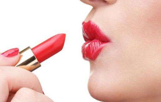 口红吃了对身体有害吗
