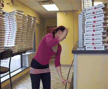 好机智的小朋友，为了糖果也是拼了