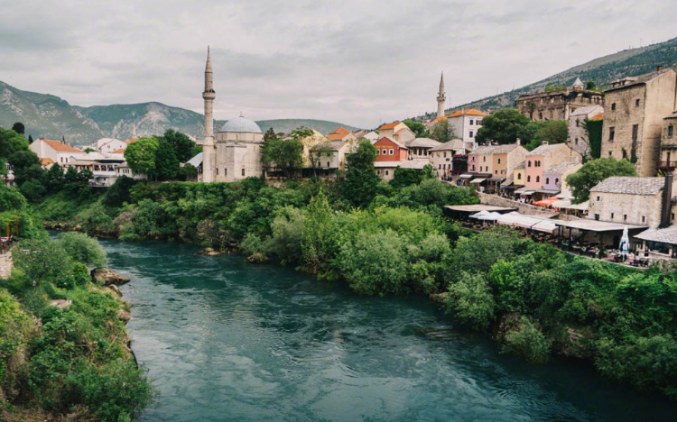 莫斯塔尔城市风景