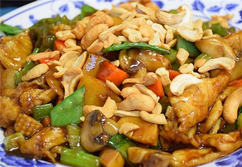 凉拌蔬菜这样吃最易中毒