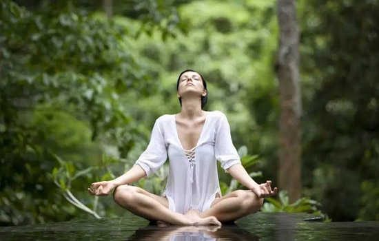 最养心的夏季作息时刻表，养生的最高境界！