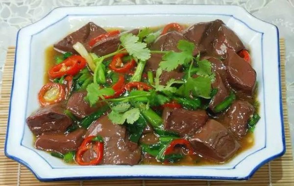 大姨妈食疗调理 排毒排污血吃它们