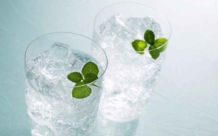 夏日注意这三条 不然伤心伤胃伤容颜