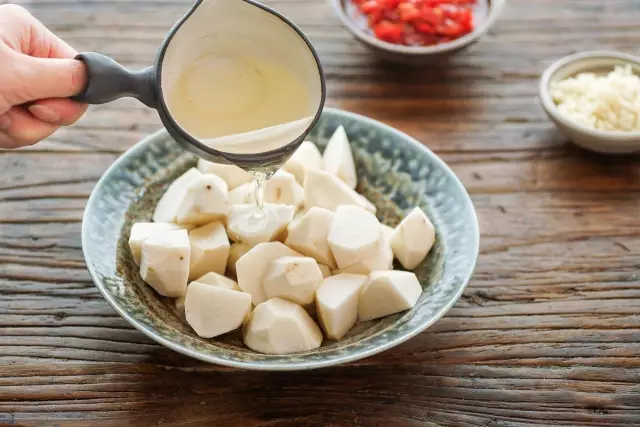 不学会两道快手菜，怎么闯天下？