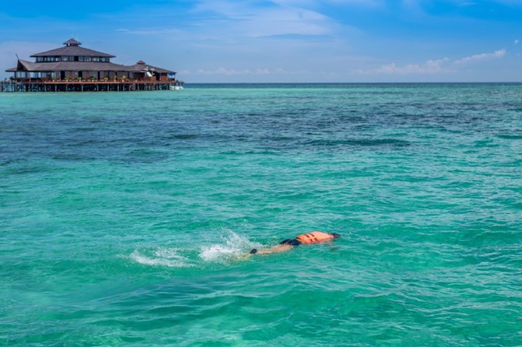 这座小岛只有23个房间，看海龟产卵，就在马来西亚