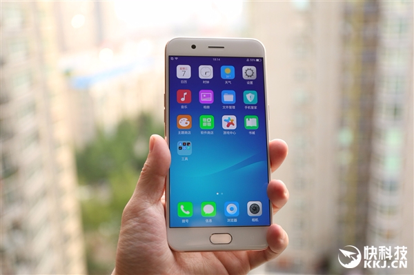 OPPO R11开箱图赏：“小蛮腰”看一眼就被俘获