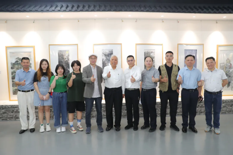 快讯丨“我和我的祖籍国”随手拍暨书画展在南沙区文化馆开幕