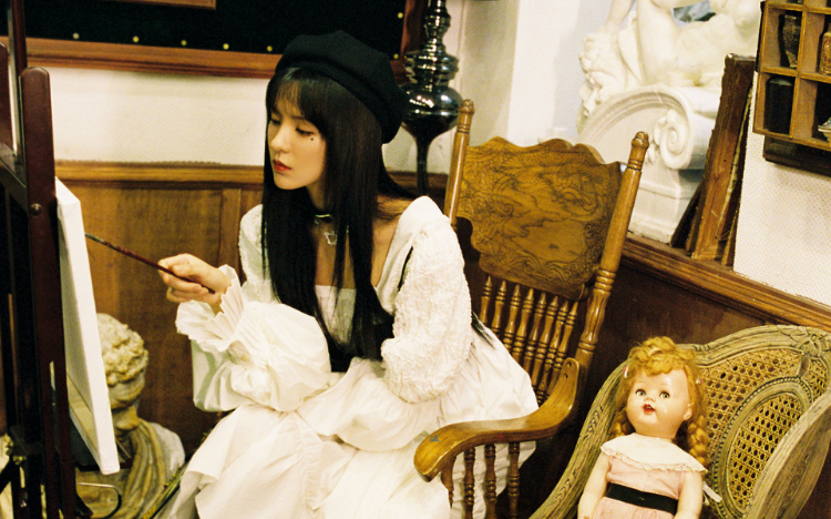 张予曦复古风情