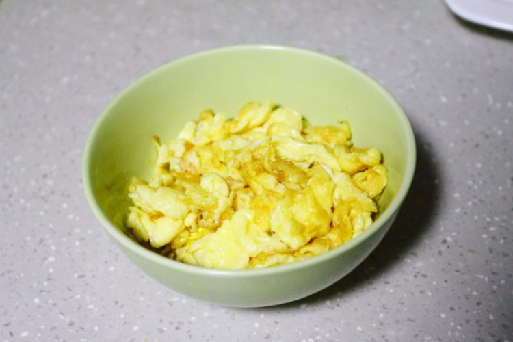 炒黑木耳，加一勺它秒变快手下饭菜，大人和孩子都吃不够