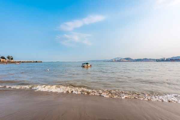 福建一座小岛，不足2平方公里，一年游客千万人