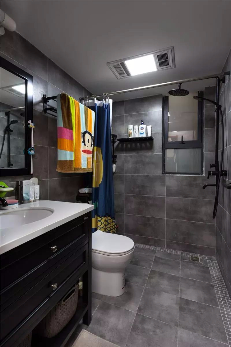 工业风的小户型空间，与众不同的75平婚房二居室！