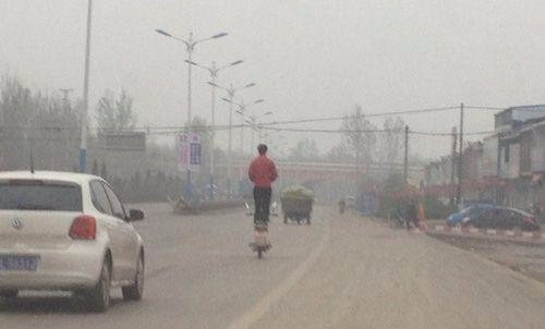 坐地铁睡觉新技能