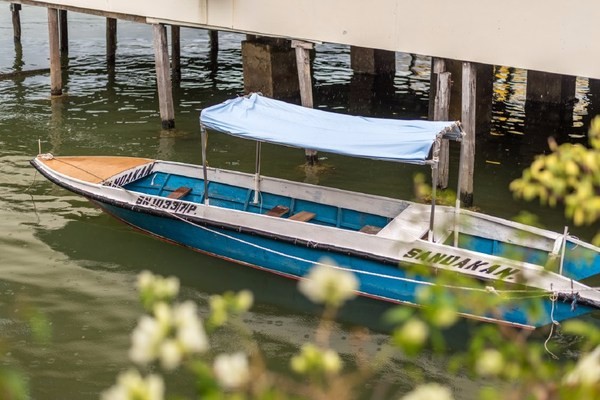 山打根最特色的建筑群，房子建在水上生活简单快乐