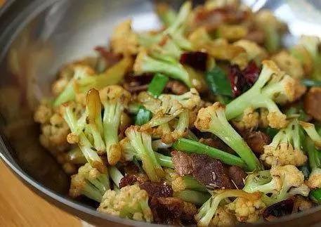 学会这5道干煸菜，从此抓住了一家人的胃，幸福感油然而生！