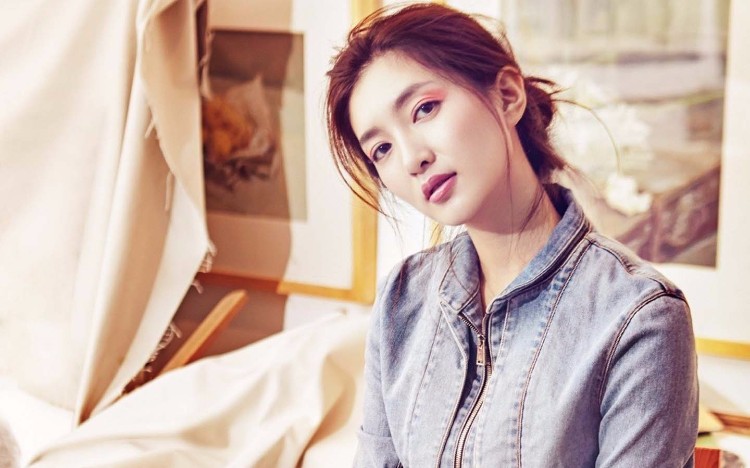 江疏影文艺写真