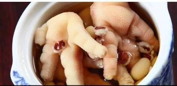 做扁豆薏米炖鸡脚放什么调料