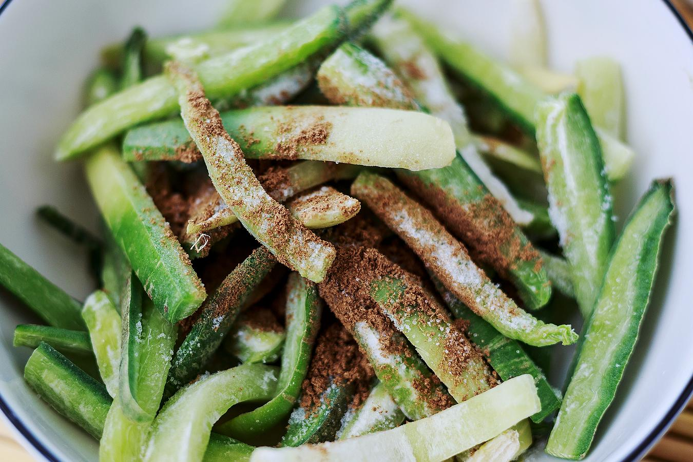 自制萝卜干咸菜小窍门，加一点这个两天就入味