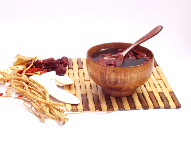 喝中药能吃螃蟹吗