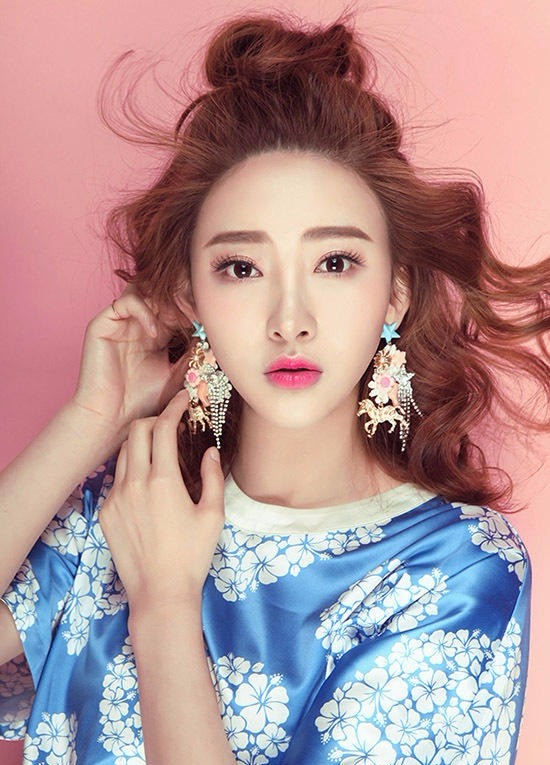 胡丹丹韩范儿写真 青春靓丽温婉动人