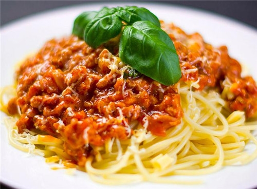 谨惕!常吃方便面会得营养缺乏症